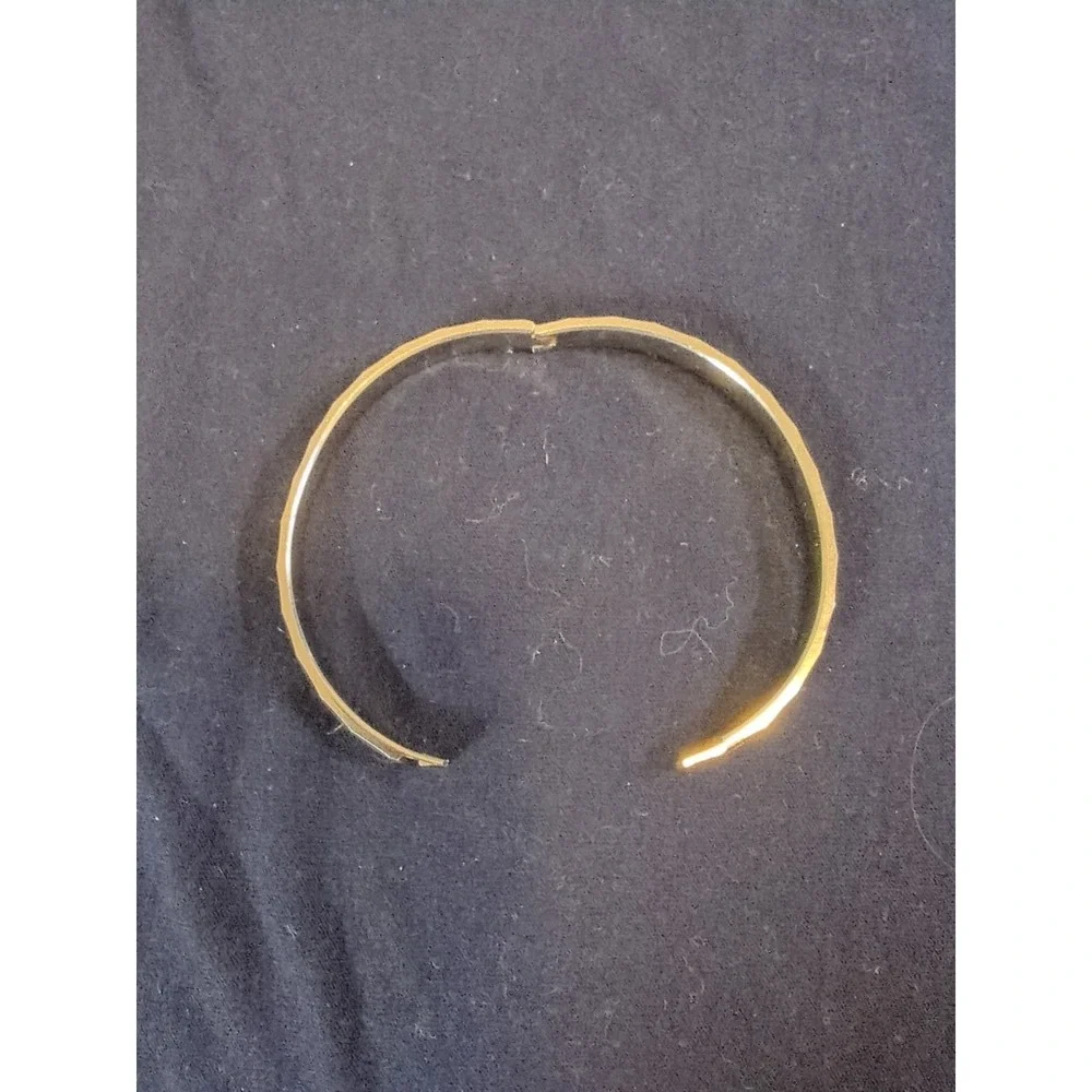 Vintage Silver Toned‎ Bracelet With Hinge Closure